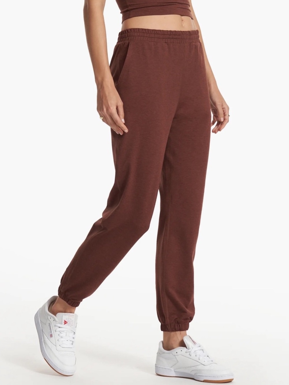 Vuori Boyfriend Jogger Sweatpants Size S in Cedar Style VW457
